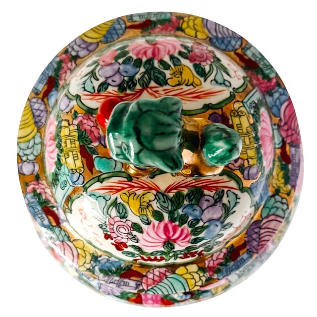 Red Large Vintage Chinese Rose Medallion Temple Jar With Gold & Green Foo Dog Lid 19" For Sale - Image 8 of 10