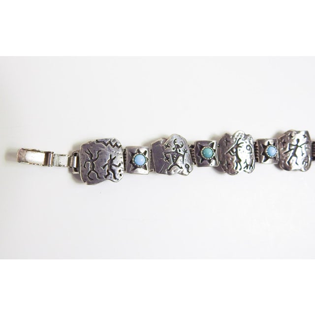 Late 20th Century Sterling Silver and Turquoise Link Bracelet For Sale In Seattle - Image 6 of 9