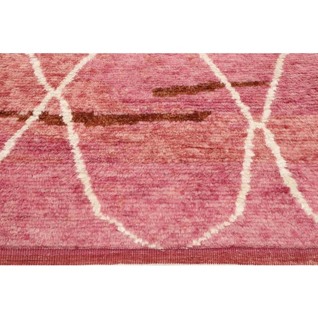 Early 21st Century Moroccan Style Throw Rug - 03'02 X 05'03 For Sale - Image 5 of 10