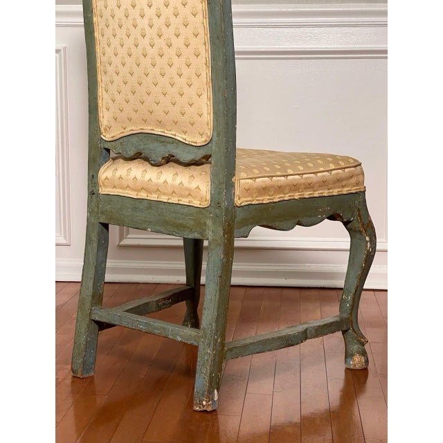18th Century Hand Carved Italian Rococo Painted and Parcel Gilt Side Chair For Sale - Image 11 of 16