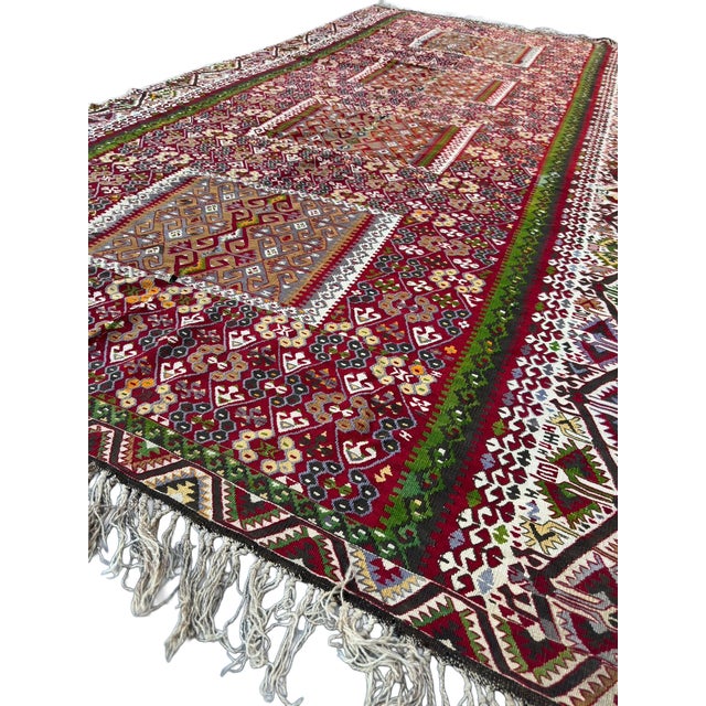 Stunning 90-Year-Old Afshar Flat-Weave Kilim – Exceptional Textile Lovers' Piece Kept in Pristine Trunk Condition For Sale - Image 4 of 7