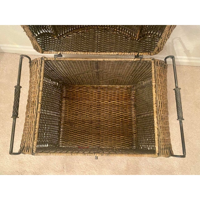 Late 20th Century Vintage Woven Rattan Bombay Storage Chest With Lid Wrought Iron Scroll Feet, Handles, and Latch. For Sale - Image 5 of 17
