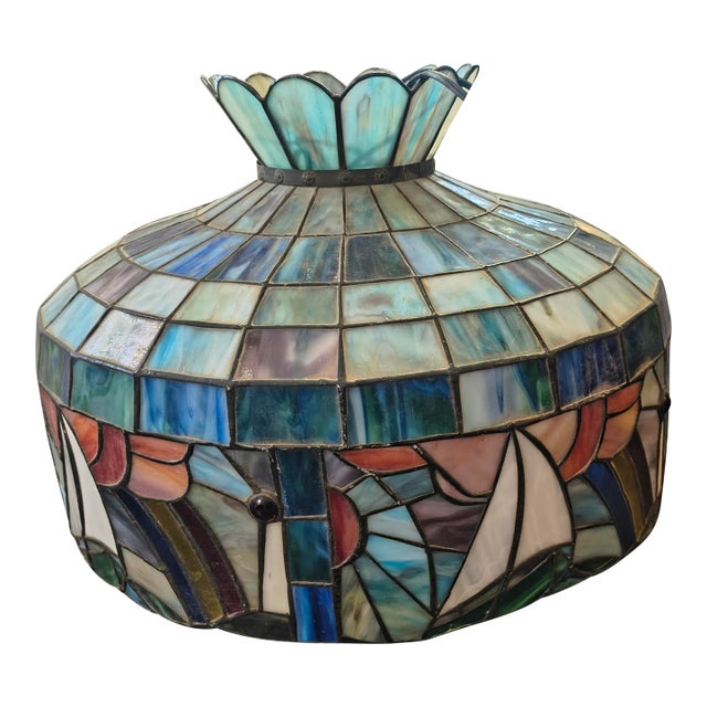 Late 20th Century Tiffany Style Hanging Lamp Shade For Sale