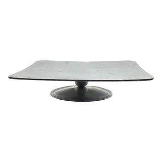 1940s Lazy Susan Square Hammered Aluminum Cake Serving Tray For Sale