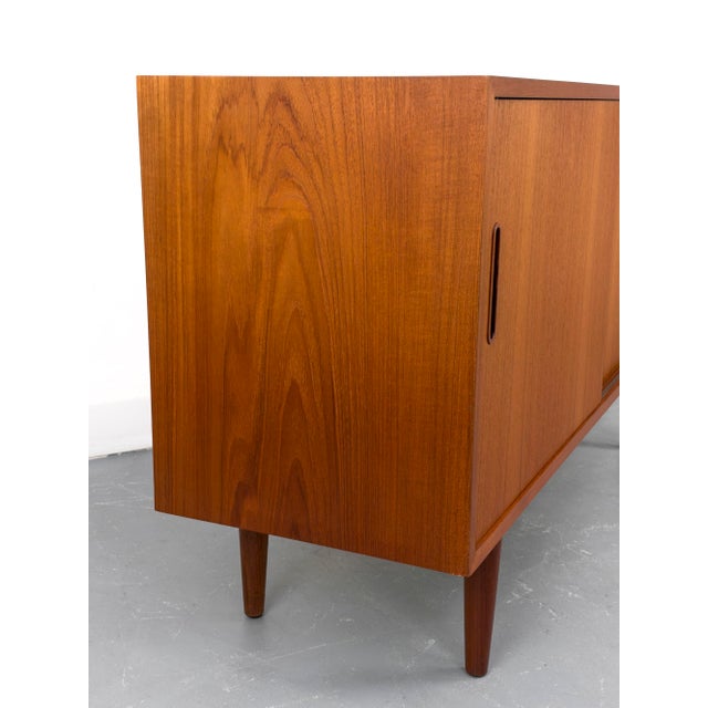 Danish Teak Sideboard by Carlo Jensen for Hundevad & Co., 1960s For Sale - Image 10 of 15