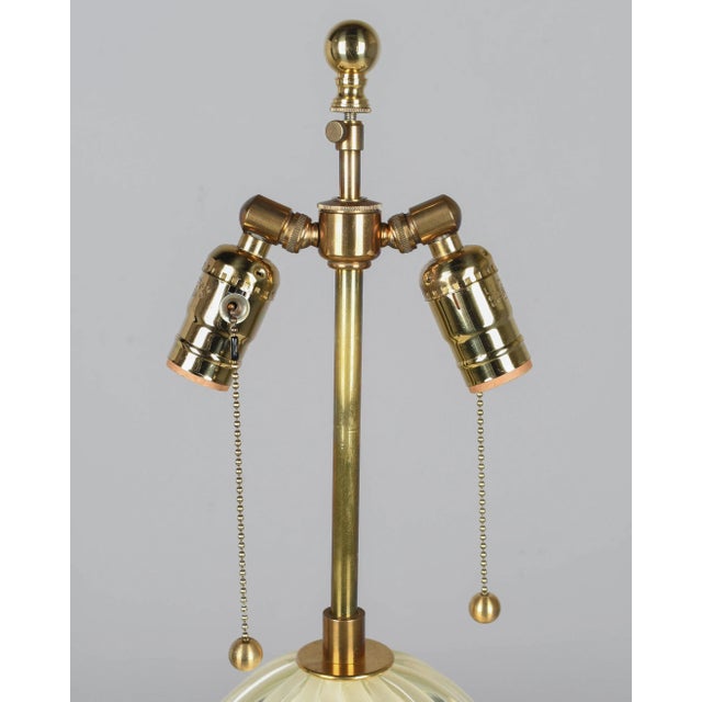 Mid 20th Century Seguso White Murano Glass Mid Century Lamp For Sale - Image 5 of 11