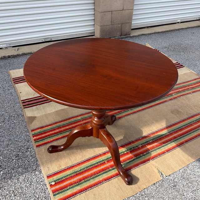 Antique English Mahogany Queen Anne Tilt Top Tea Table, Circa 1800–1820s For Sale - Image 11 of 12