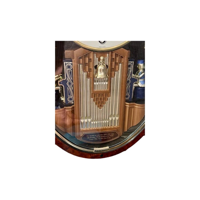 Vintage c.1990's Small World Rhythm Musical Motion Clock Model 4mh749 For Sale - Image 4 of 14