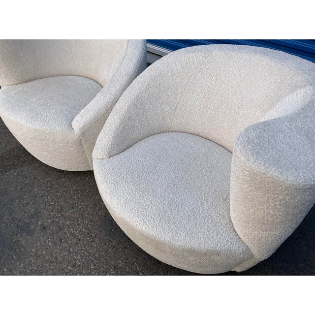 Vintage Vladimir Kagan Nautilus Swivel Lounge Chairs Boucle Fabric - Pair For Sale - Image 9 of 16