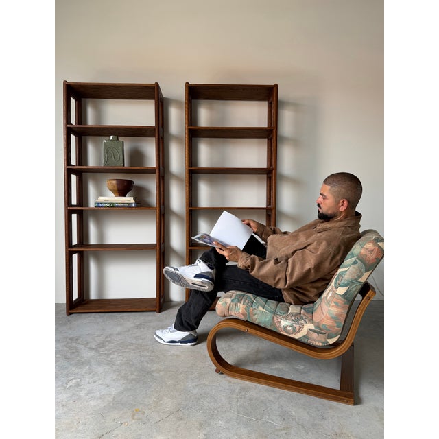 A striking 1970s Mid-Century Modern cantilevered lounge chair in the style of Westnofa, featuring a sculptural bentwood...