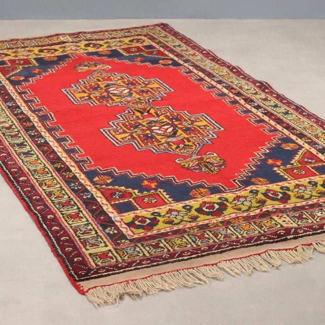 Vintage Joruk Rug, Turkey For Sale - Image 10 of 10