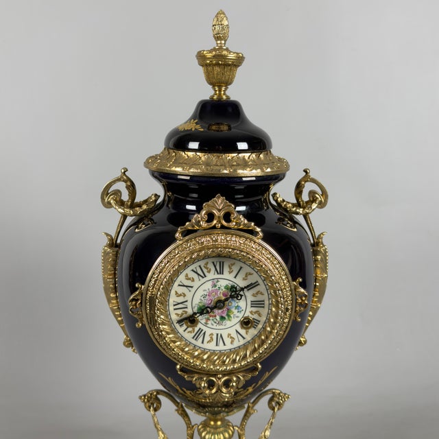 Antique French Table Clock in Blue Porcelain and Brass from Limoges For Sale - Image 5 of 14