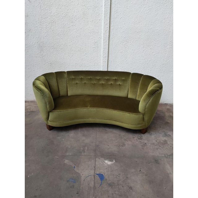 Mid-Century Scandinavian Velvet Banana Sofa For Sale - Image 6 of 9