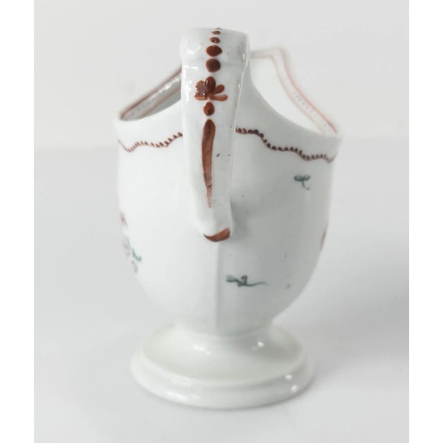 Early 19th Century English New Hall Porcelain Creamer Circa 1820 For Sale - Image 5 of 9