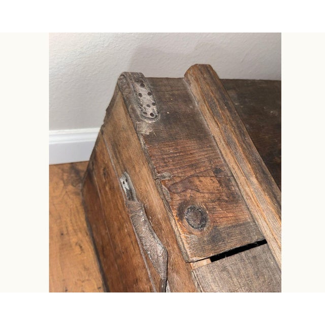 Wood Antique Sherwin Williams Paint Company Wooden Shipping Crate Box With Leather Handles For Sale - Image 7 of 7