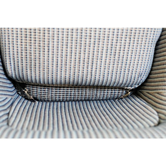 Pair of Bill Stephens Knoll Model 1315 Lounge Chairs | Newly Upholstered in Rare Nos Vintage Knoll Kampala Fabric For Sale - Image 11 of 14