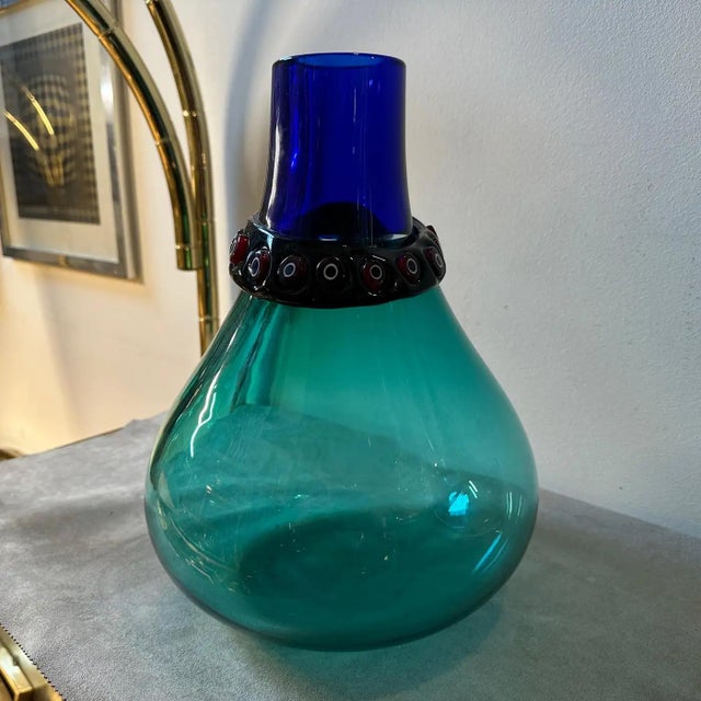 1960s Modernist Murano Glass Incalmo Vase by Alfredo Barbini For Sale - Image 9 of 12