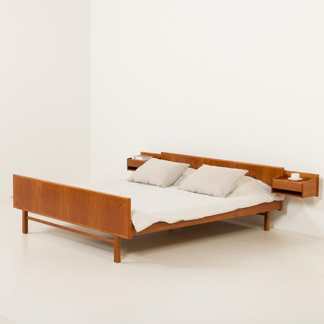 Mid-Century Danish Teak Queen Size Bed with Nightstands, 1960s For Sale - Image 14 of 14