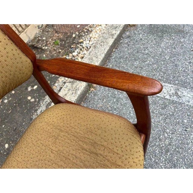 Mid-Century Modern Mid 20th Century Mid Century Modern Danish Teak Armchair For Sale - Image 3 of 11