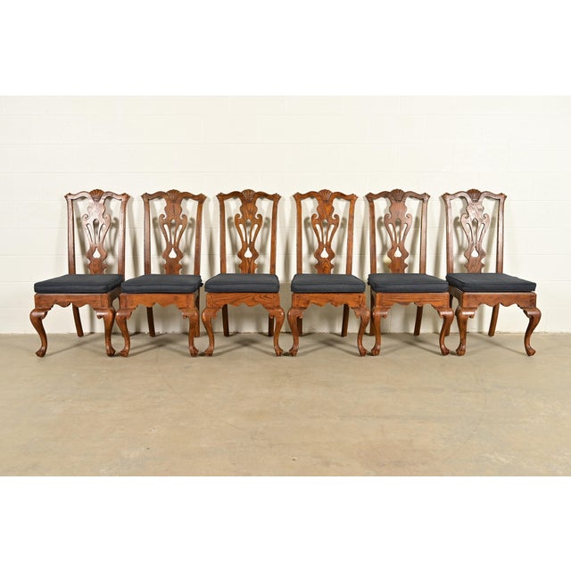 English Henredon Georgian Carved Solid Oak Dining Chairs, Set of Six For Sale - Image 3 of 16
