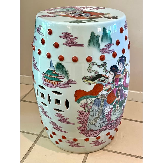 1960s Chinese Famille Mandarin Rose Medallion Porcelain Barrel-Form Garden Stool/Seat For Sale - Image 4 of 12