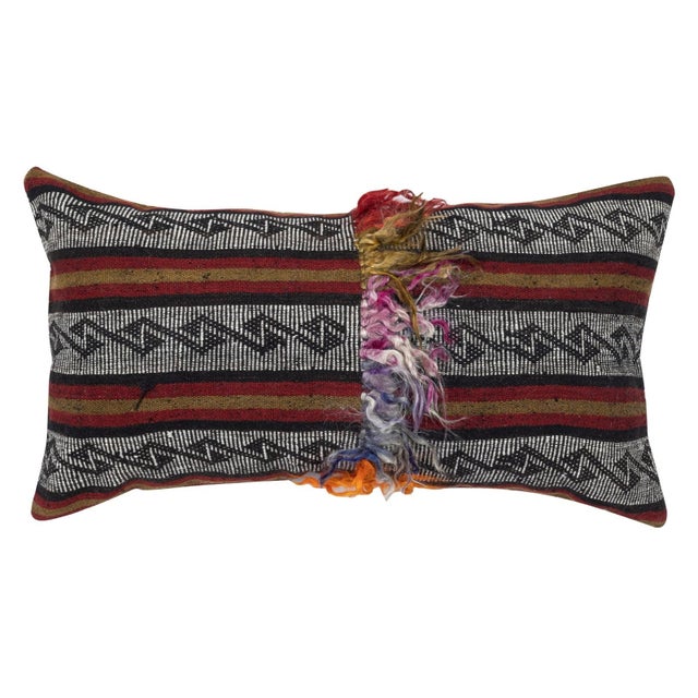 Bring history and warmth into your home with this vintage handmade Turkish wool cushion cover set. This pair of cushion...