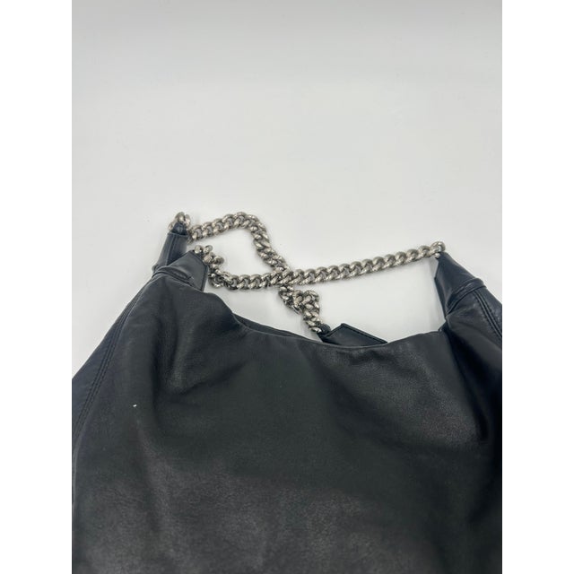 Chanel Rodeo Drive Black Lambskin Leather Hobo Bag 2008 For Sale - Image 12 of 12