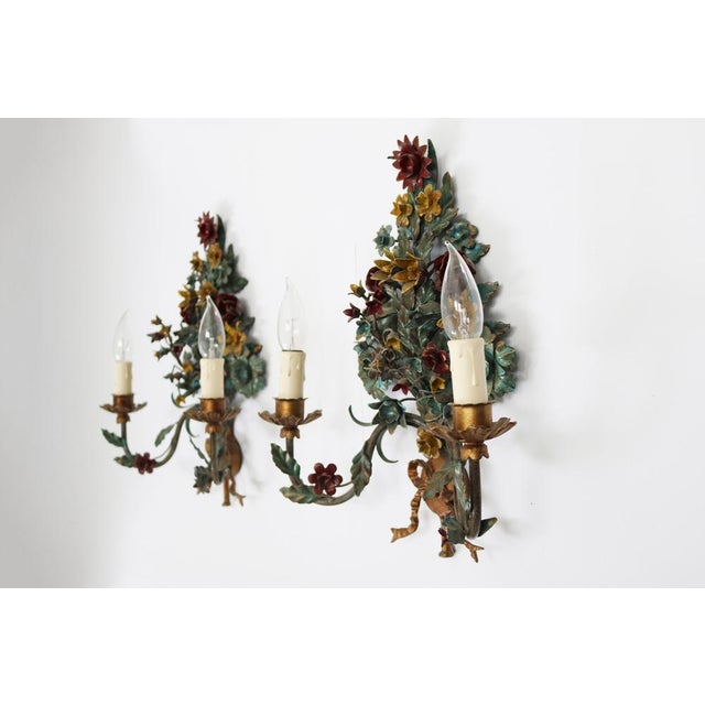 Hollywood Regency Florentine Hollywood Regency Wall Lamps, Italy, 1960s, Set of 2 For Sale - Image 3 of 13