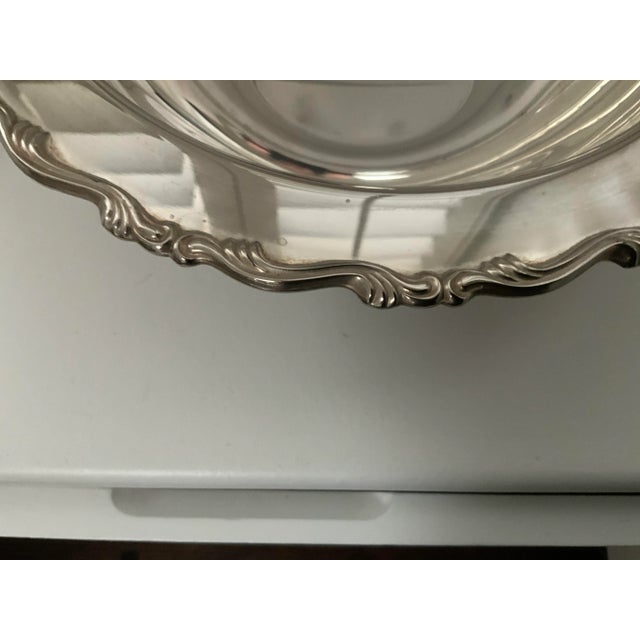 Silver 1970s Oneida Silverplate Chaffing Dish For Sale - Image 8 of 11
