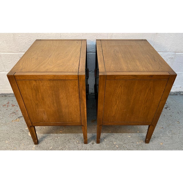 Brown Mid-Century Modern Walnut Nightstands, Pair For Sale - Image 8 of 14