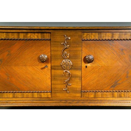 Art Deco Sideboard in Oak For Sale - Image 12 of 18