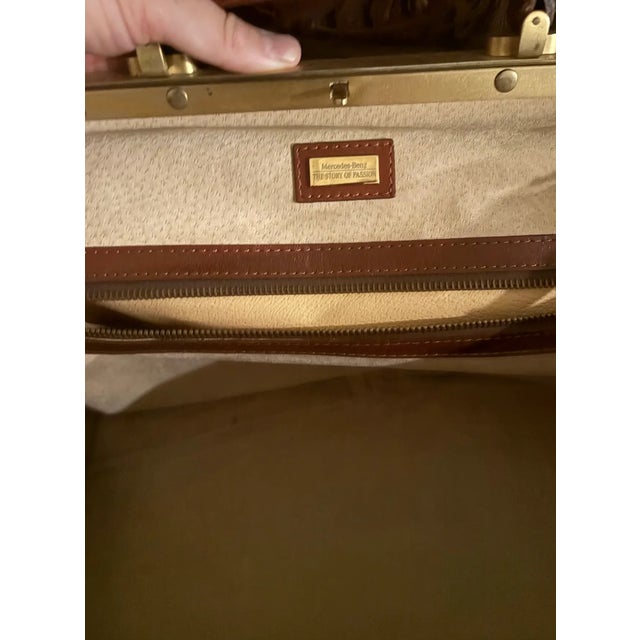 1980s Vintage Leather Weekender Doctor's Style Bag With Brass Frame - Made Exclusively for Mercedes Benz For Sale - Image 5 of 8