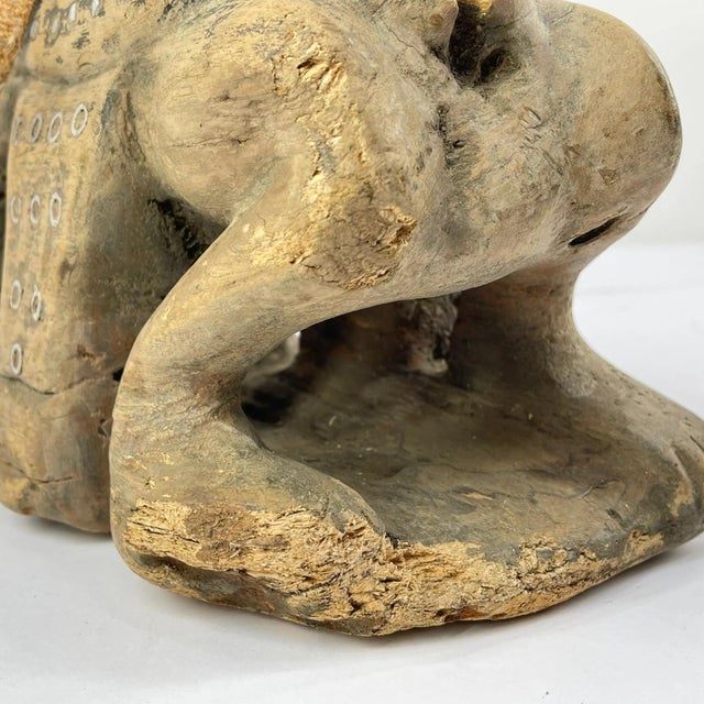 African Early 20th Century Tabwa Figural Stool with Strap For Sale - Image 3 of 8