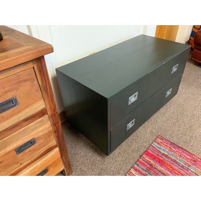 English 1970s Henredon Low Chest of Drawers For Sale - Image 3 of 8