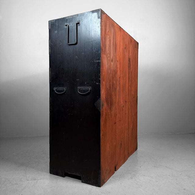 Large Japanese Antique Tansu Chest of Drawers, 1900s For Sale - Image 13 of 18