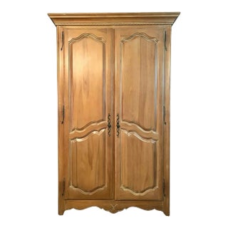 1990s Ethan Allen Vintage Country Armoire For Sale