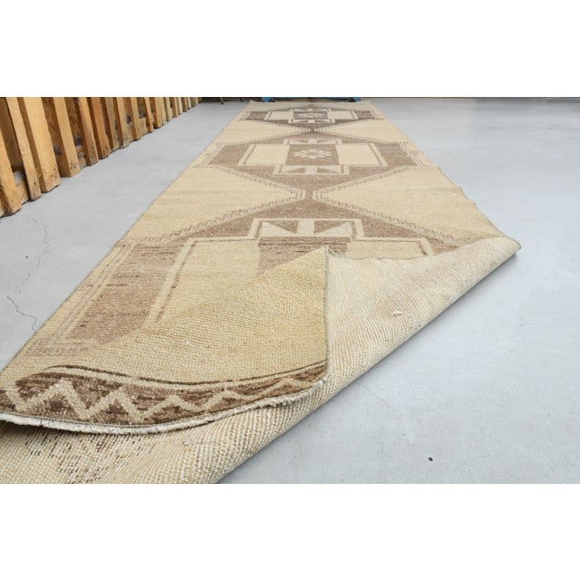 1970s Vintage Turkish Hand-Knotted Wool Cotton Beige Runner Rug For Sale - Image 4 of 11