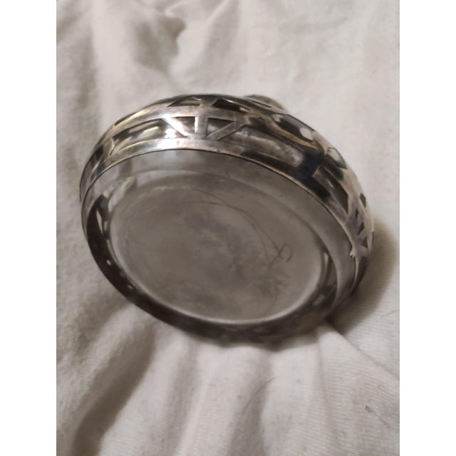 English Vintage Perfume Bottle. Glass With Sterling Silver Inlay. Early 20th Century. For Sale - Image 3 of 4