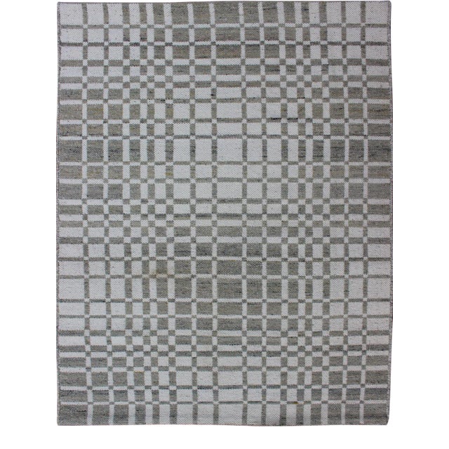 Modern Kilim Rug With Geometric Checkered Pattern in Gray and Ivory Tones For Sale