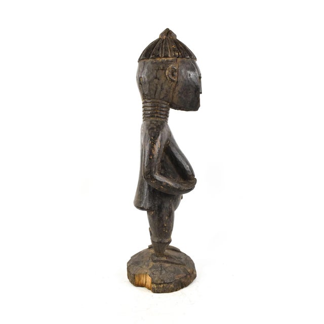 African Early 20th Century Mende Standing Figure For Sale - Image 3 of 8