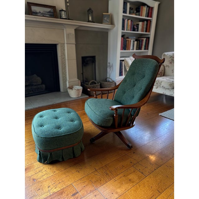 Heywood-Wakefield Danish Tufted Swivel Lounge Chair & Pleated Ottoman in Emerald Tweed 1960's For Sale - Image 9 of 16