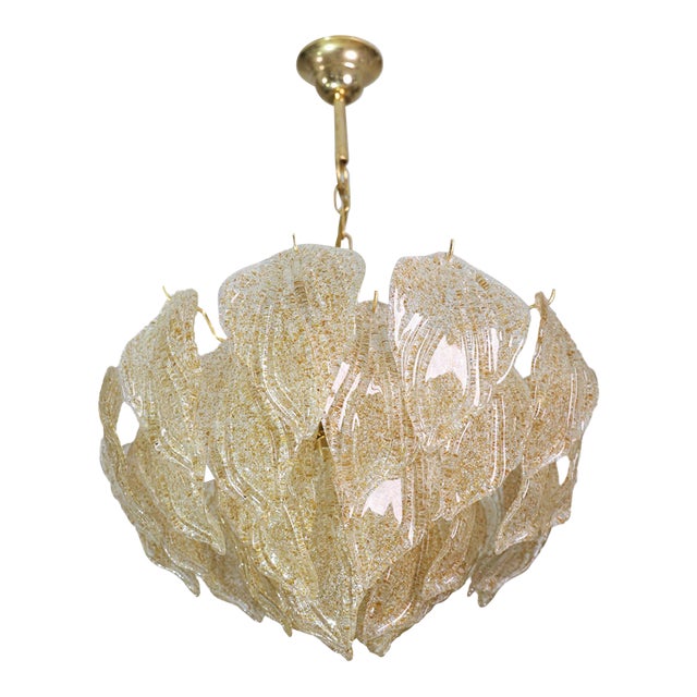 1980s Italian Amazing Large Murano Glass Gold Leaves Chandelier For Sale