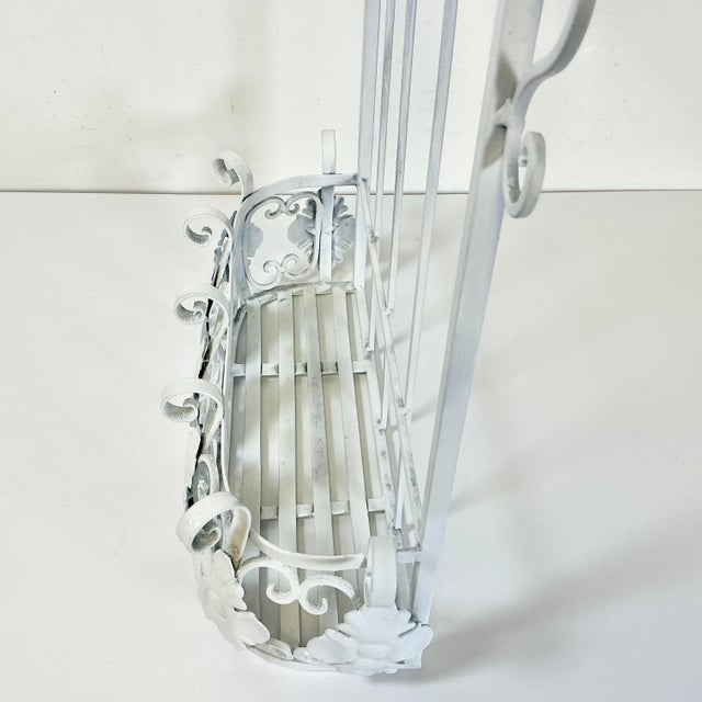 1950s Vintage French Art Nouveau Hollywood Regency White Tole Planter Box For Sale - Image 14 of 14