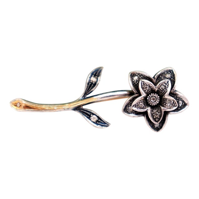 Gold and Silver Flower-Shaped Brooch with Diamond Chips For Sale