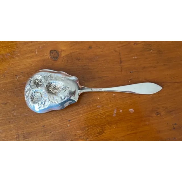 American Vintage Sterling Silver Stieff Berry/Fruit Serving Spoon For Sale - Image 3 of 5