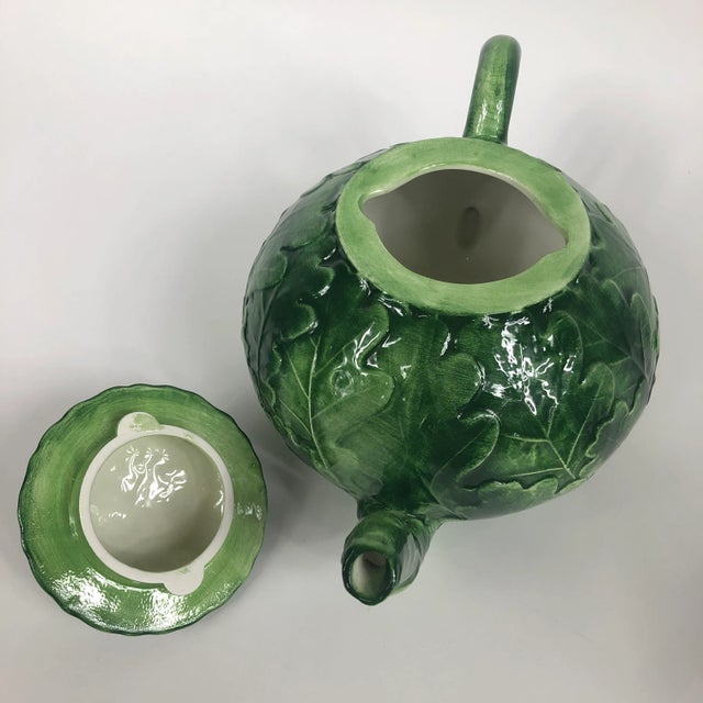Late 20th Century Italian Green Oak Leaf Vietri Foglia Ceramic Tea Pot For Sale - Image 5 of 7