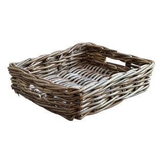 Late-20th Century Thick Willow Storage Tray Basket For Sale