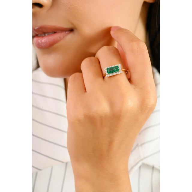 14k Gold Zambian Emerald & Diamond East to West Ring Size 5.5 For Sale - Image 4 of 11