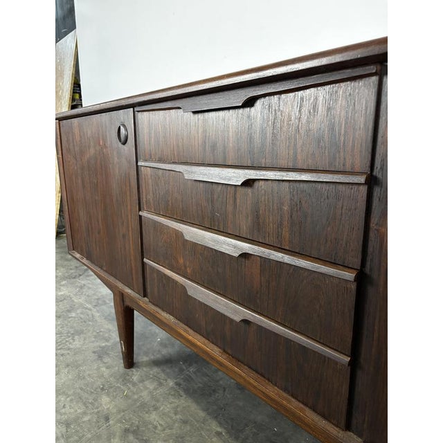 Scandinavian Sideboard in Wood with 2 Doors and 4 Drawers, 1960s For Sale - Image 4 of 8