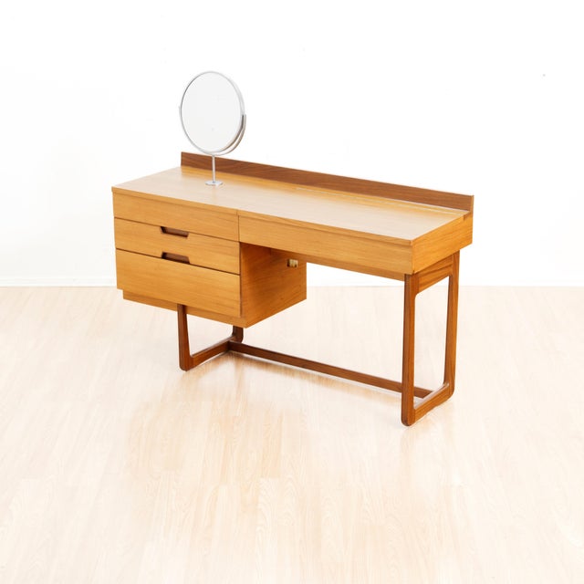 Small Mid Century Teak Desk Vanity by Gunther Hoffstead for Uniflex For Sale - Image 4 of 10